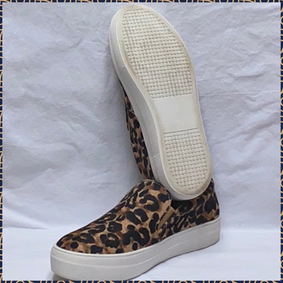 Festive Slip Ons - Picture 8 of 8